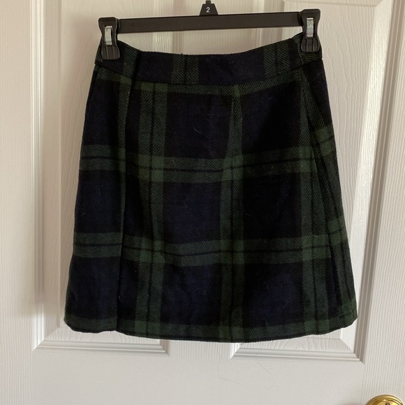 Abercrombie & Fitch Wool Blend Plaid Mini Skirt - Picture 5 of 8